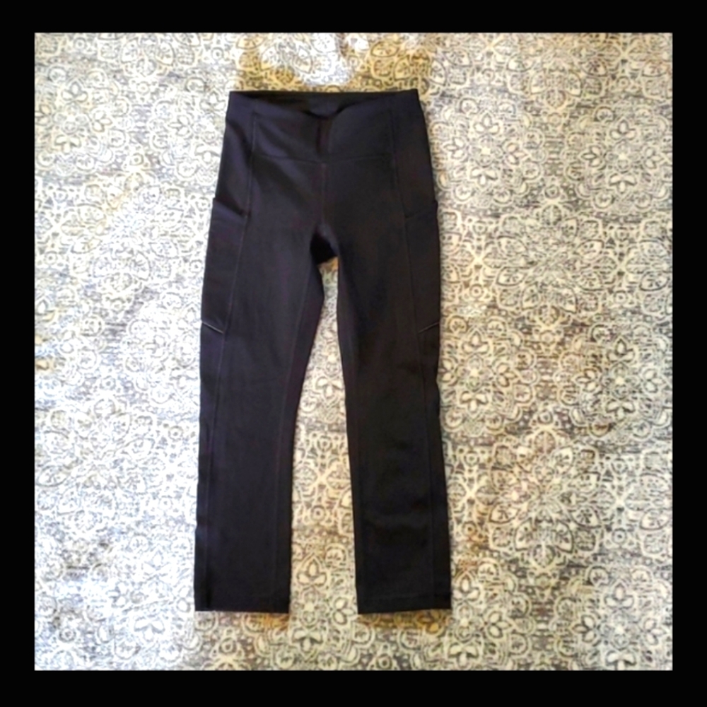 Lululemon *NWOT* Speed up crop